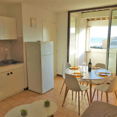 Les Balcons De La Mediterranee-15 By Interhome Apartamento *