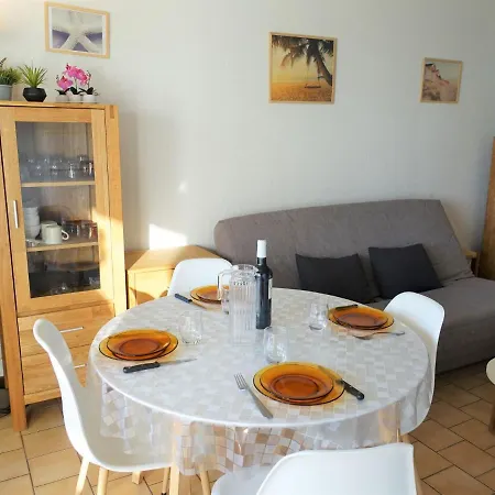Les Balcons De La Mediterranee-15 By Interhome