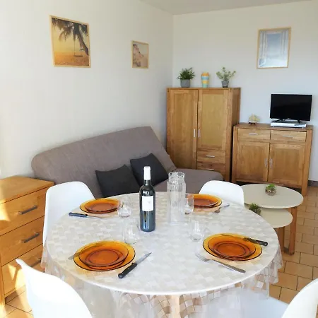 Les Balcons De La Mediterranee-15 By Interhome Apartamento *