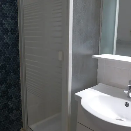 Apartment Les Balcons De La Mediterranee-15 By Interhome *